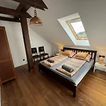 Tervey-villa Apartamento