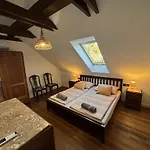 Tervey-villa * Révfülöp
