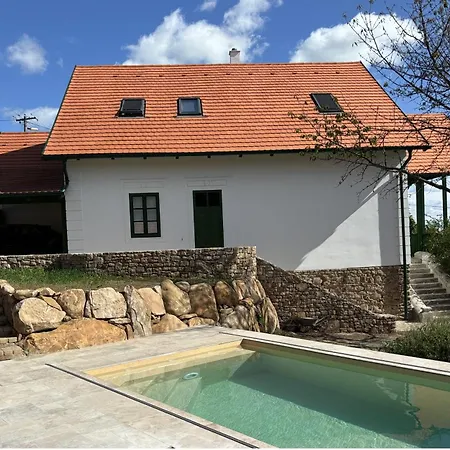 Tervey-villa Daire *