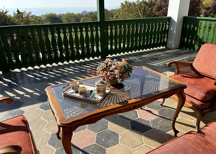 Tervey-villa Appartement *